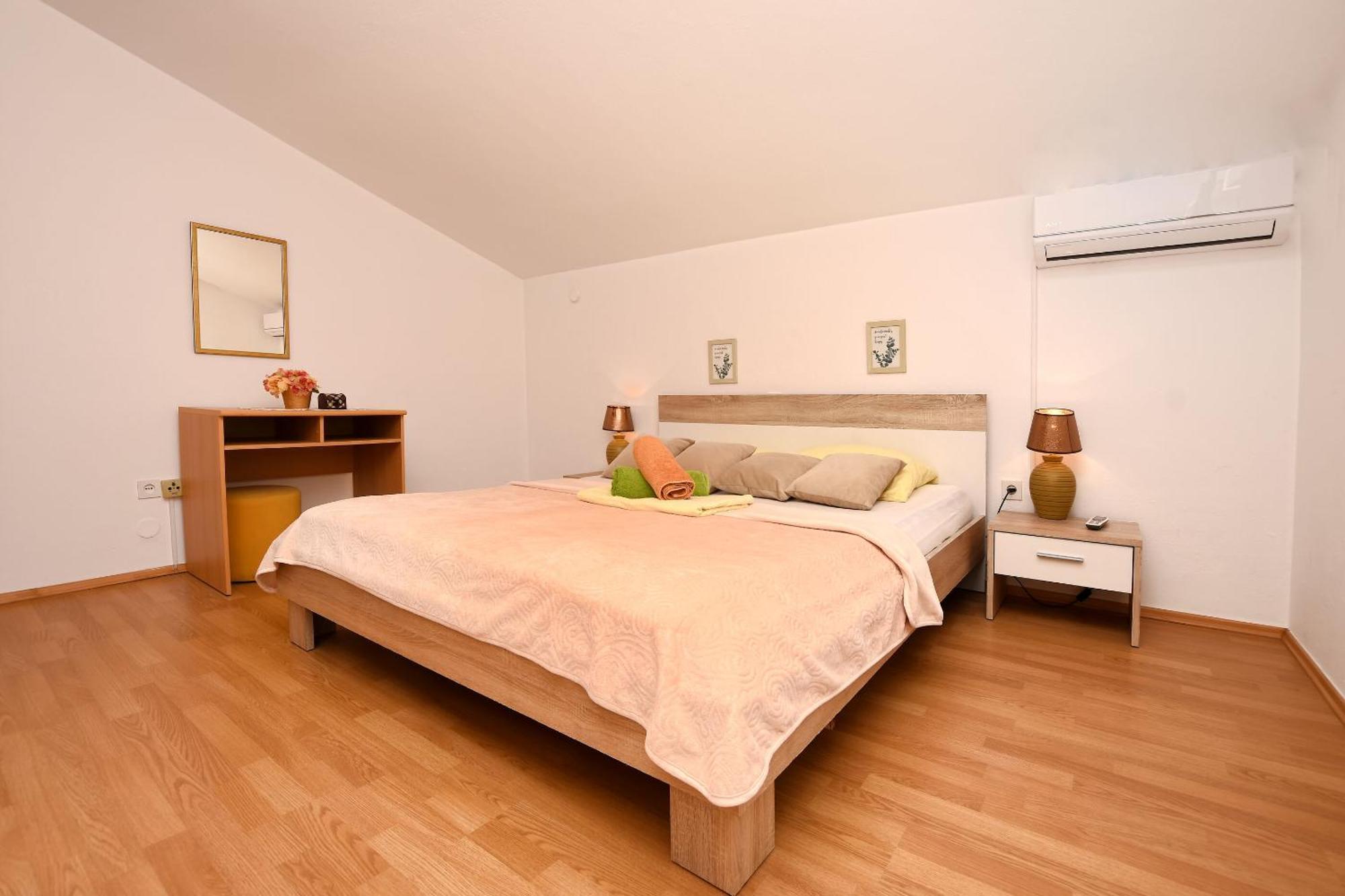 Apartment And Rooms Artina Vodice Dış mekan fotoğraf